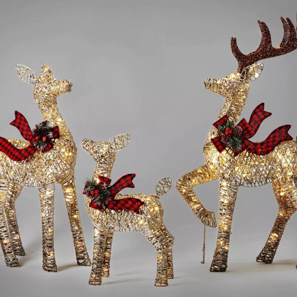 WONDERSHOP DEER FAMILY